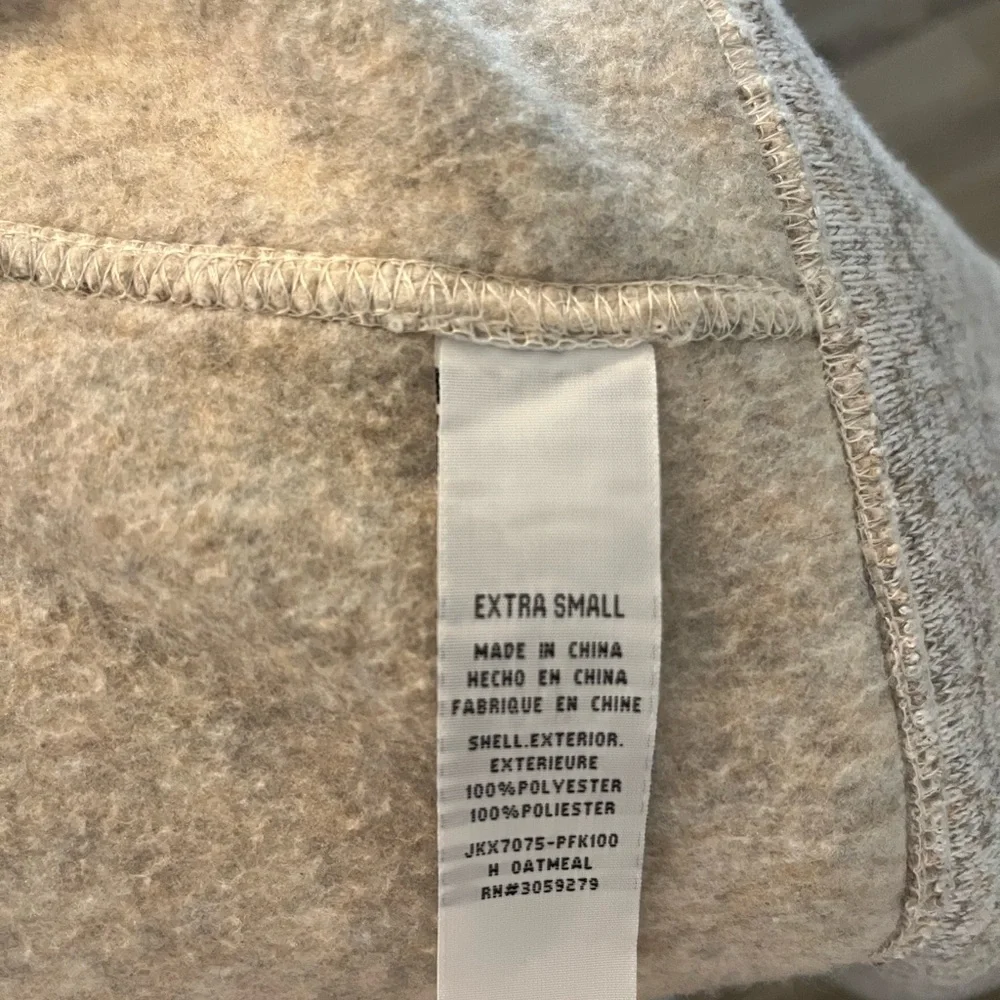Zip-Up Jacket - Picture 4 of 4
